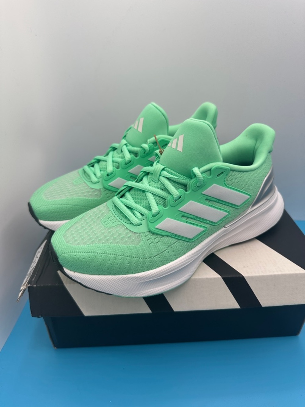 NEW! Adidas Ultrarun 5 - Women's size 6 Brand New in box!